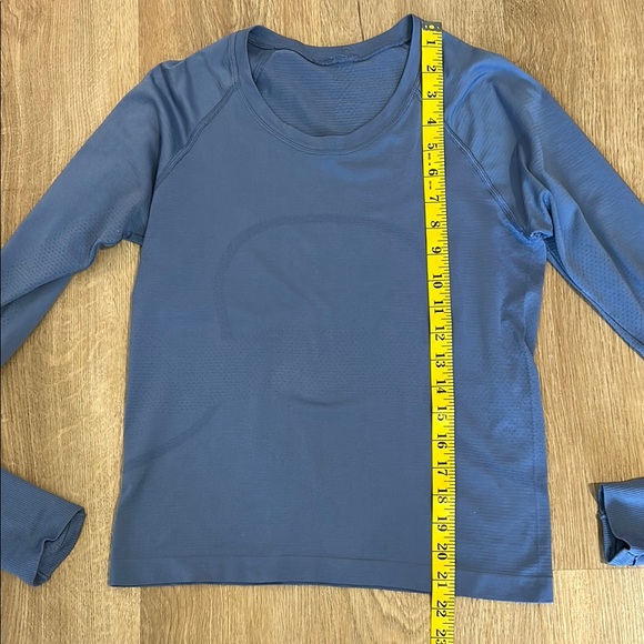 Lululemon Athletica Blue Raglan Long Sleeve Tee - Picture 5 of 8